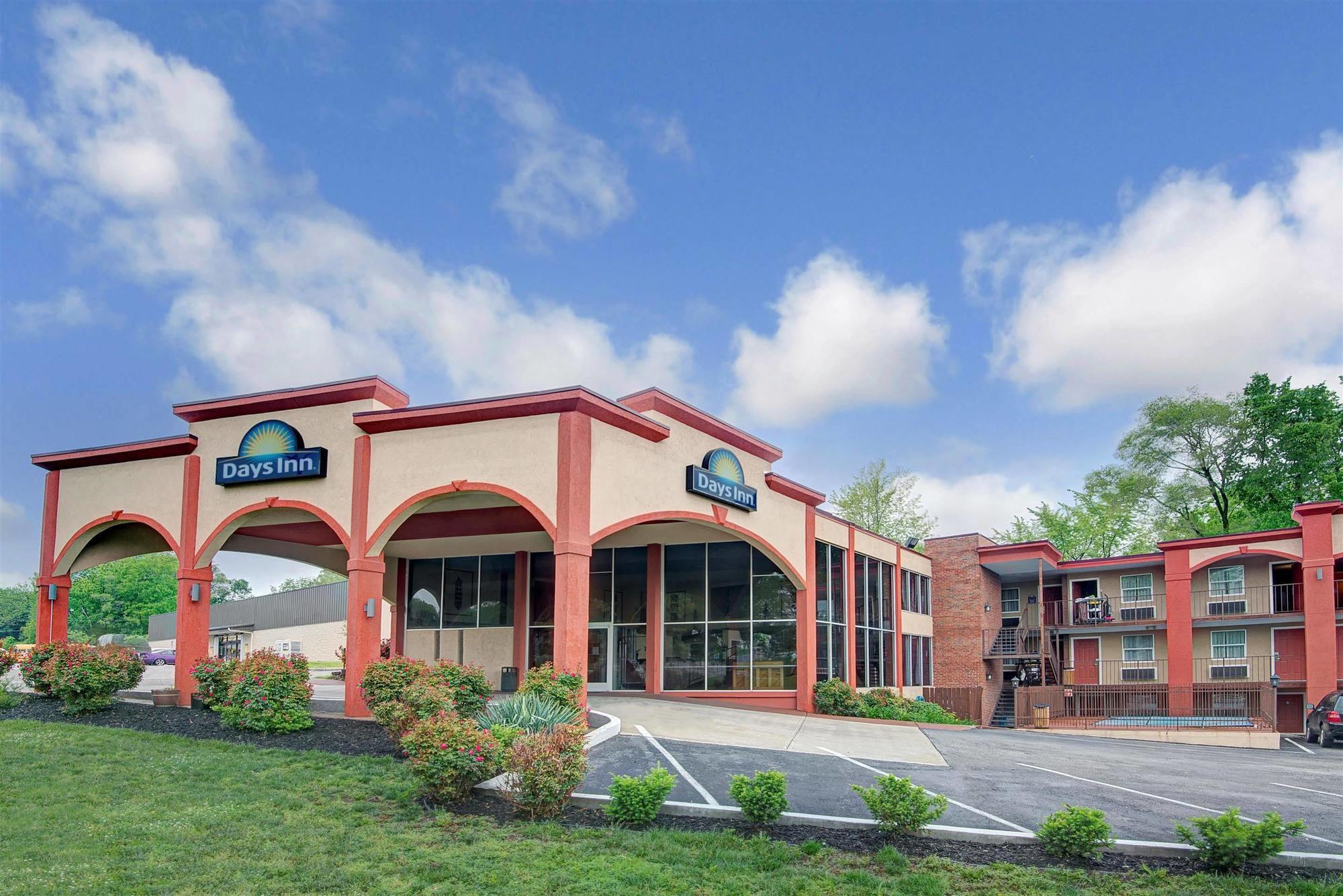 Days Inn By Wyndham Kansas City Luaran gambar